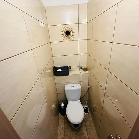 Апартаменты Pod Zamkiem Ksiaz Валбжих